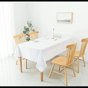 New White Biscaynebay Textured Fabric Tablecloth 60 X 84 Inches Rectangular